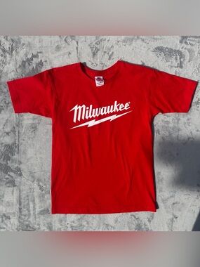 Milwaukee Tool T-Shirt Small Red "Smooth From The Start" Graphic Made in USA